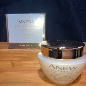 Anew Platinum Muti-performance Day Cream